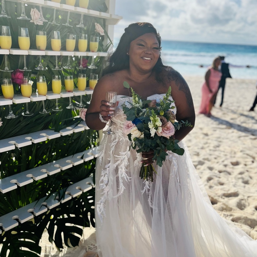 Galina Signature Wedding Dress